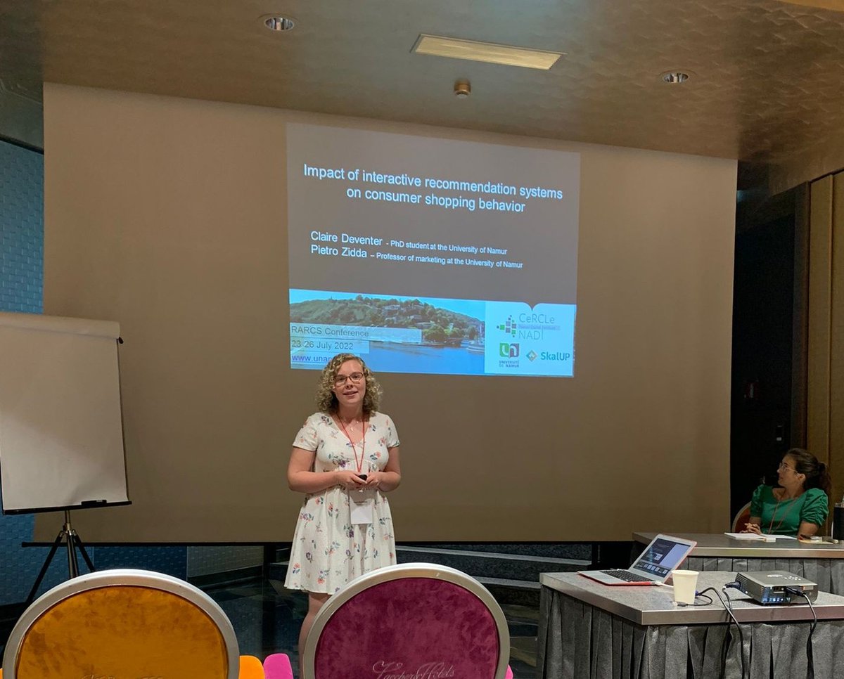 skalup_com's tweet photo. [#innovation] Combiner les dernières avancées technologiques avec celles du #marketing et de la #psychologie consommateur, c'est aussi ça, notre mission chez SkalUP ! 🔬 

A cette fin, notre doctorante @clairedeventer a pu participer à la 27e #RARCS conference en Italie 🔎 https://t.co/8nGXY53E6X