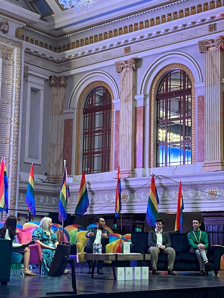 Rajkuma52671040's tweet photo. ‘We are people of courage, living in an imperfect world…’
- Nuttawud Nutchanat; Admin #WorkWithPrideIE, former VP MTU Cork SU at the Talent of Tomorrow panel here at @corkcitycouncil hall. #WWPIE
@corkpride 💕 https://t.co/njit8fIZc0