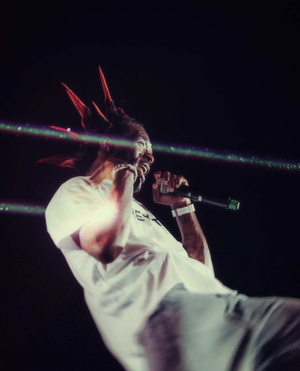 This belongs to the list of one of uzi’s best show, this shit was crazy💯🔝