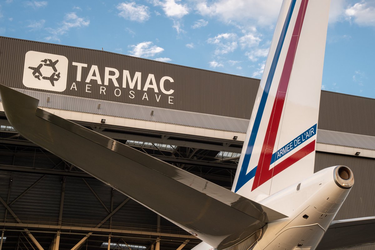 TarmacAerosave's tweet photo. It's #TARMACthursday! Another day of #AircraftCare on Earth...
.
.
.
#AircraftMaintenance #AircraftTransition #AircraftStorage #MRO #EngineCare #EngineLineMaintenance #EngineStorage #militaryaircraft #frencharmy #frenchairforce #aviation #avgeek #TransitionExpert #picoftheday https://t.co/HhVADgKDmm