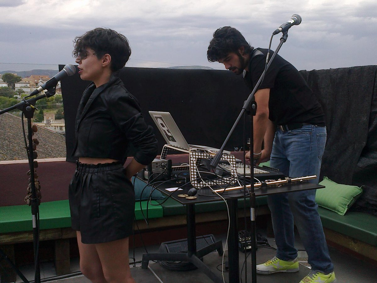 El <a href="/cracksona9/">Jordi Sugranyes</a>, autor del llibre dels <a href="/30anys/">Joventut i més enllà</a> de concerts, recorda que #taldiacomavui del 2013, avui fa 9 anys, els @radiojansky van actuar al @portal22valls de #Valls