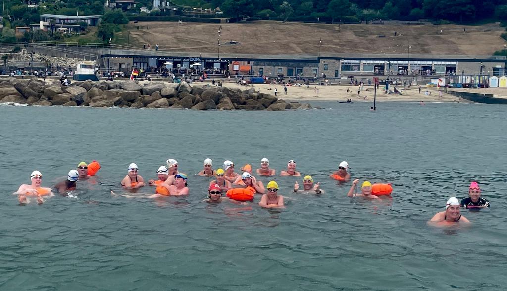 These youngsters are #swimming The English Channel to preserve the future of our fantastic pool🏊‍♀️👍 Three generations of @tauntonschool Long Distance Swimmers have trained here. Good luck & thank you for your support They're fundraising here: bit.ly/3zcyjur