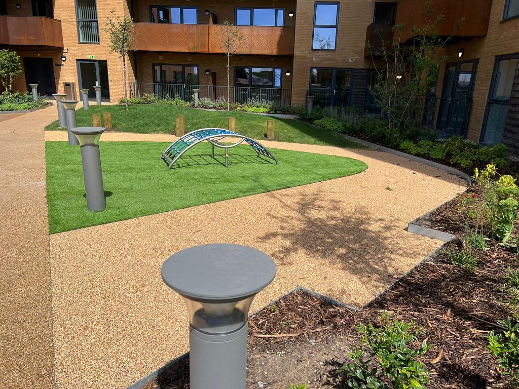 We have been busy in Colindale laying artificial grass, planting and adding some play equipment.
#klguk #artificialgrass #landscapedesign #landscape #planting #playequipment #play