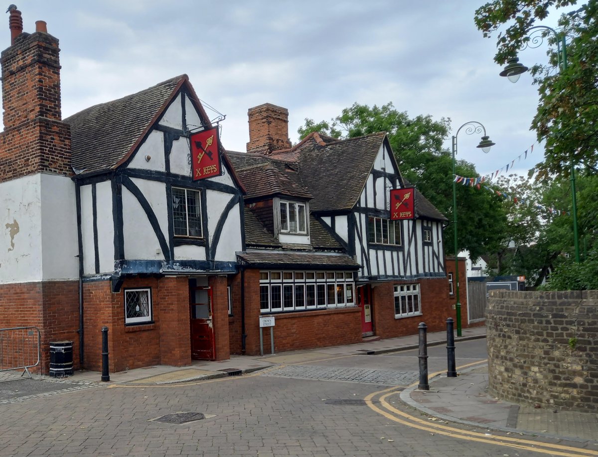 Join us August 6th for a historical guided walk around Dagenham Village and neighbouring country parks: thameschase.org.uk/news-events/up… #thameschase #upminster #essex #dagenham #walk #outdoors #park #historic #romford #walking #exercise #hornchurch #barking #beamvalley