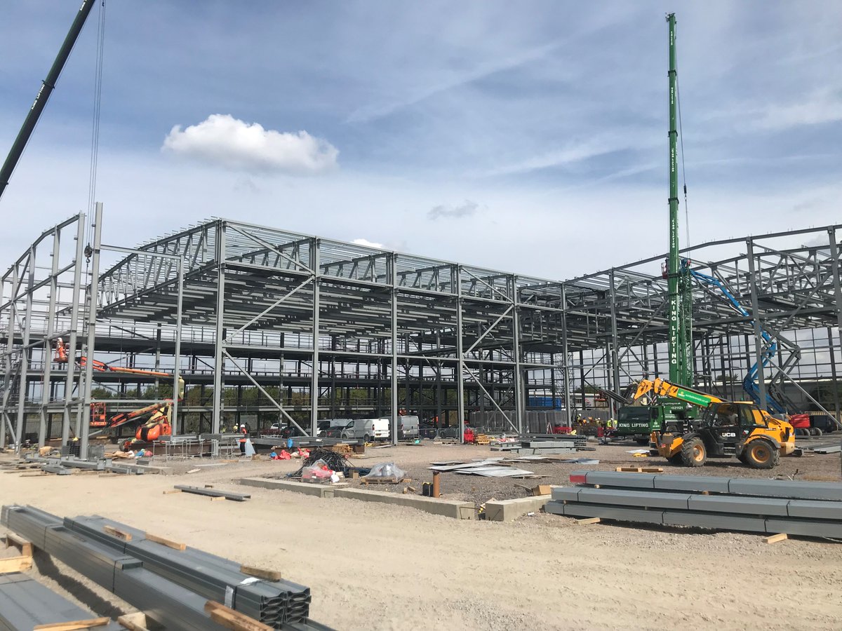 finleysaycliffe's tweet photo. Our West London Film Studios site is flying up! #greatprogress with Skyline Development & Construction #teamwork
#constructionuk #steel #steelfabrication #londonconstruction https://t.co/h7m1opg9Zh