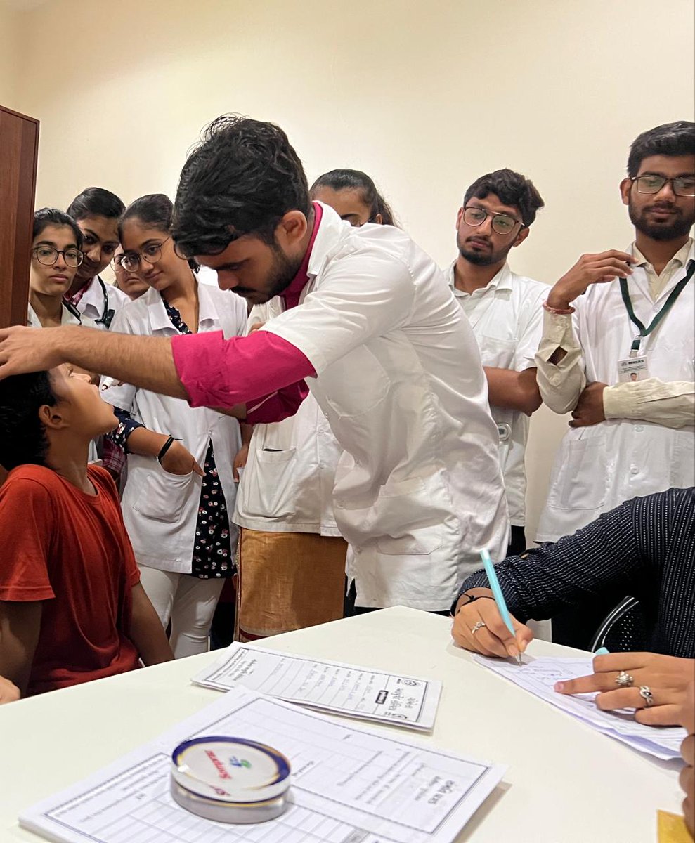 mriasofficial's tweet photo. Kaumarbhritya Department has organized Suvarnaprashan Camp in our Goenka Ayurveda Hospital today to boost immunity of children upto 12 years.

This camp is regularly being conducted in our hospital on every Pushya Nakshatra (once in a month). Ask us for any guidance.

#MRIAS https://t.co/OiSpG9s3oO