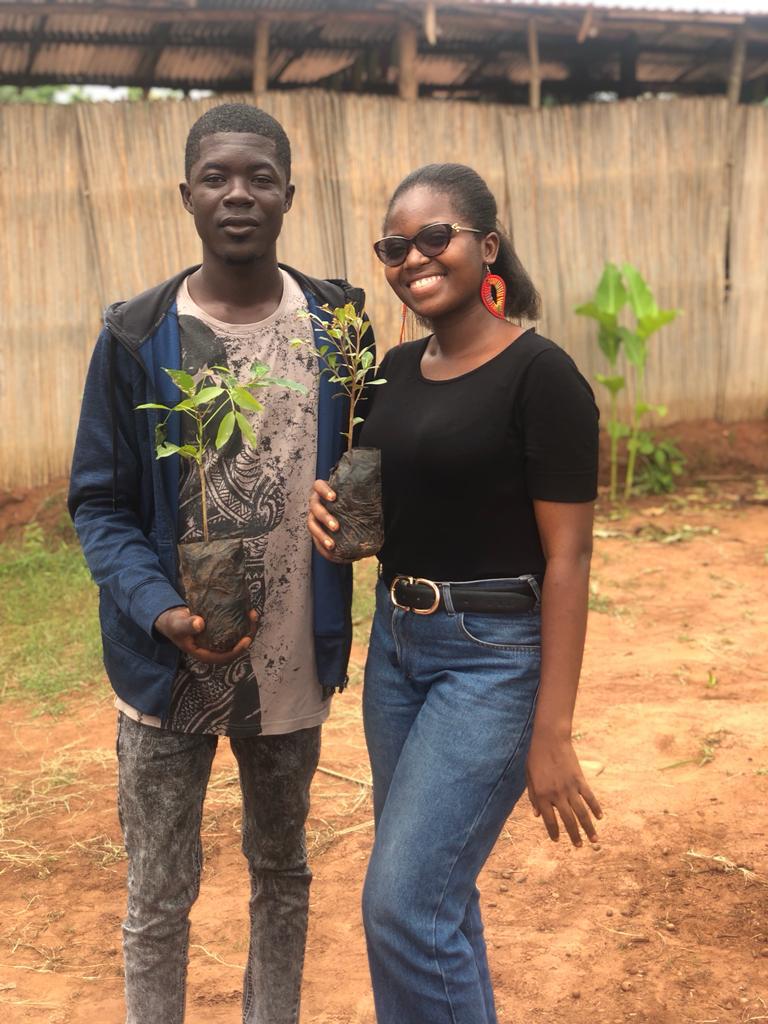 the tree is a solution to fight against climate change, let's plant to restore ecosystems.
#generationrestoration #ClimateAction #ClimateCrisis 
@assagba_afi @MERF_Togo @PrimatureTogo @unepmgcy @Y4Cofficial @yfopafrica @IYCM @aym4cop @AJECC4 @RolandeAziaka @EcoTree_contact