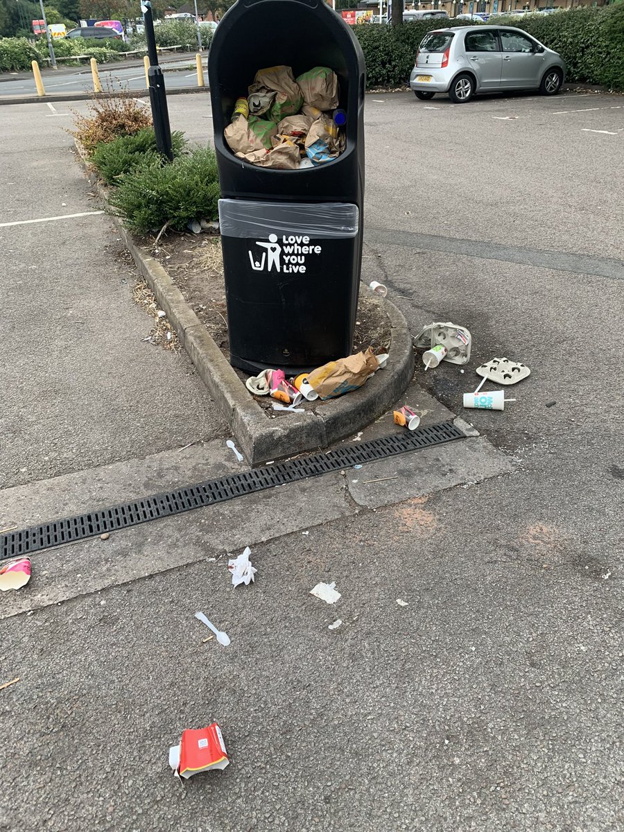 Be good to see some of the big companies doing more to reduce the problem of litter - an awful lot of rubbish from <a href="/McDonaldsUK/">McDonald's UK</a> around Spon End and Coundon - especially along the Holyhead Road <a href="/coventrycc/">Coventry City Council</a> <a href="/KeepBritainTidy/">Keep Britain Tidy</a>