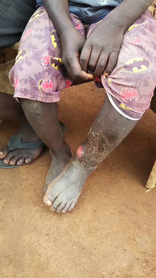 BrucewilzUg's tweet photo. Tomorrow's Harvest is Today's Seed 
👷👷👏👏👐👐
#Donation #donate #helpinghands #helpinghand #helpingothers @Uncleken256 @GilbertAraari @nyakahuma8 @NuwasiimaTamali @LilyNampa @kamwesigyeBob @NuwagabaRuth1 @cla_miha @JackieLumbasi @nakinalwa @NelsonMusoba @f_aduk https://t.co/2RTRrrtuvj