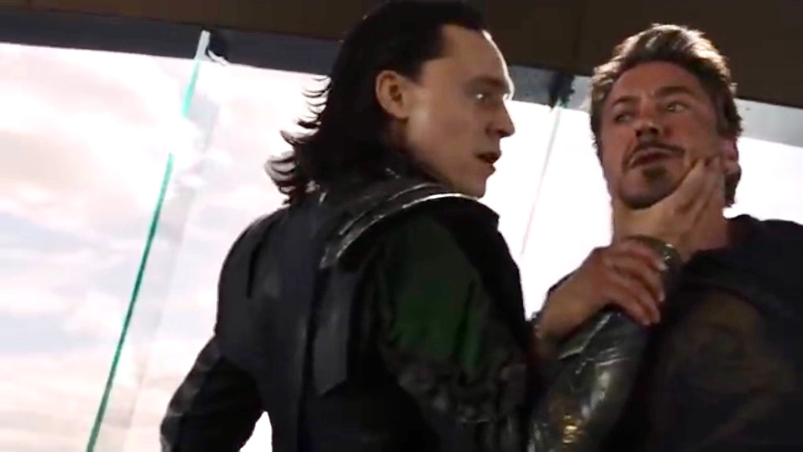 havanesemom13's tweet photo. Thor and Loki have the same people skills aw https://t.co/8yZx62Q4OZ