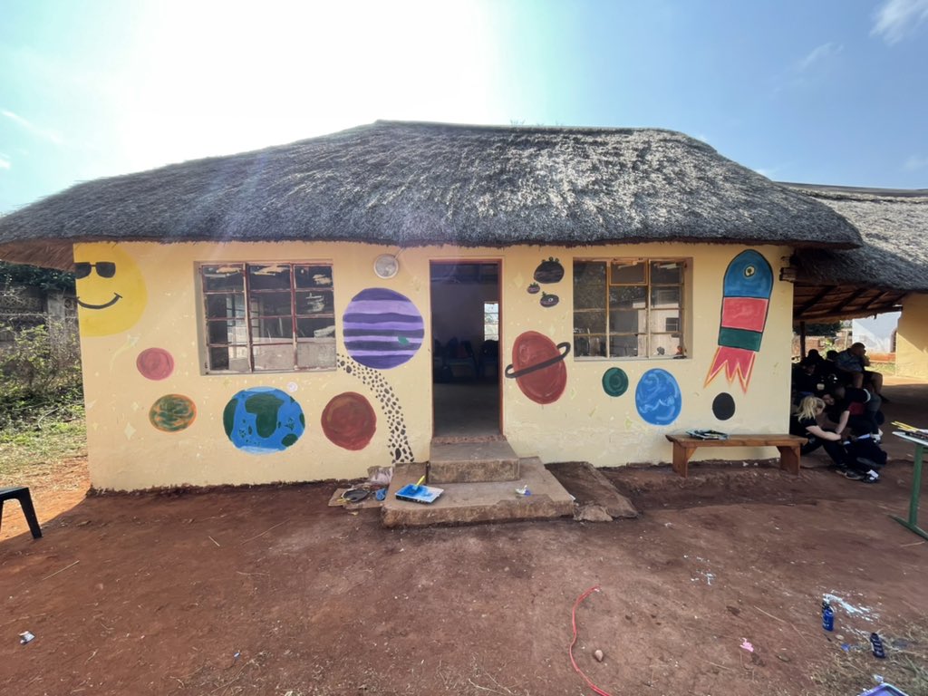 TodHighTravel's tweet photo. Before &amp; after photos of the murals students have completed at the pre school today! #TeamTod https://t.co/hmRvoNCZEw