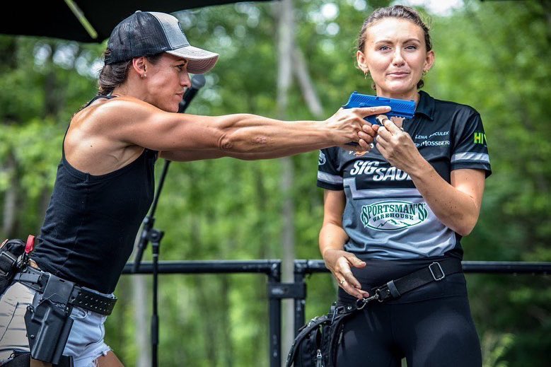 321gaux's tweet photo. Continue to learn & adapt. Seek out education to increase your knowledge base. Challenging yourself will bring growth.
📸: @Bcgmedia
#education #skillset #training #improveyourself #sigsaueracademy #sigexperience #sigsauer #learn #adapt #letsgaux #change #sig #sigsauerhunting https://t.co/9EOxTaUx9e