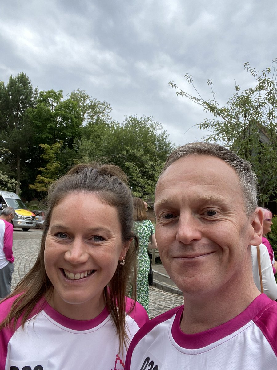 What a morning, passed by in a flash…are you even a proper brummie if you don’t bump into someone you know! For me it was my security officer…🏑 player. Also hockey legend Laura Unsworth!