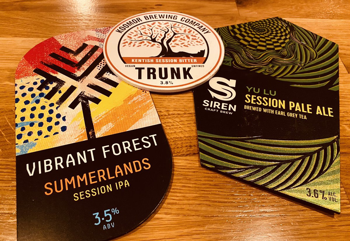 It's Thursday, you know what that means... Three Firkin Thursdays™! I finish here in an hour and I'm already salivating at that @Vibrant_Forest Cask! Props to @KoomorBrewingCo and @SirenCraftBrew Swing by for a pint, I’m sure you’ve all worked very hard today! 😃 🙌🐝