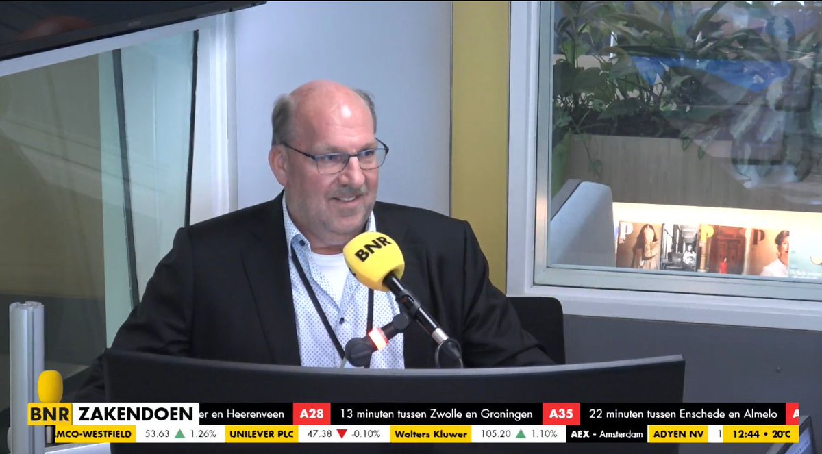 Vandaag was onze CEO, Peter Hutten, hoofdgast bij het radioprogramma BNR Zakendoen. Wil jij weten hoe we er voor gaan zorgen dat iedereen snel, betaalbaar en vooral ook mooi kan gaan wonen in de toekomst? Beluister dan via deze link het hele interview: bit.ly/3OH3fZq