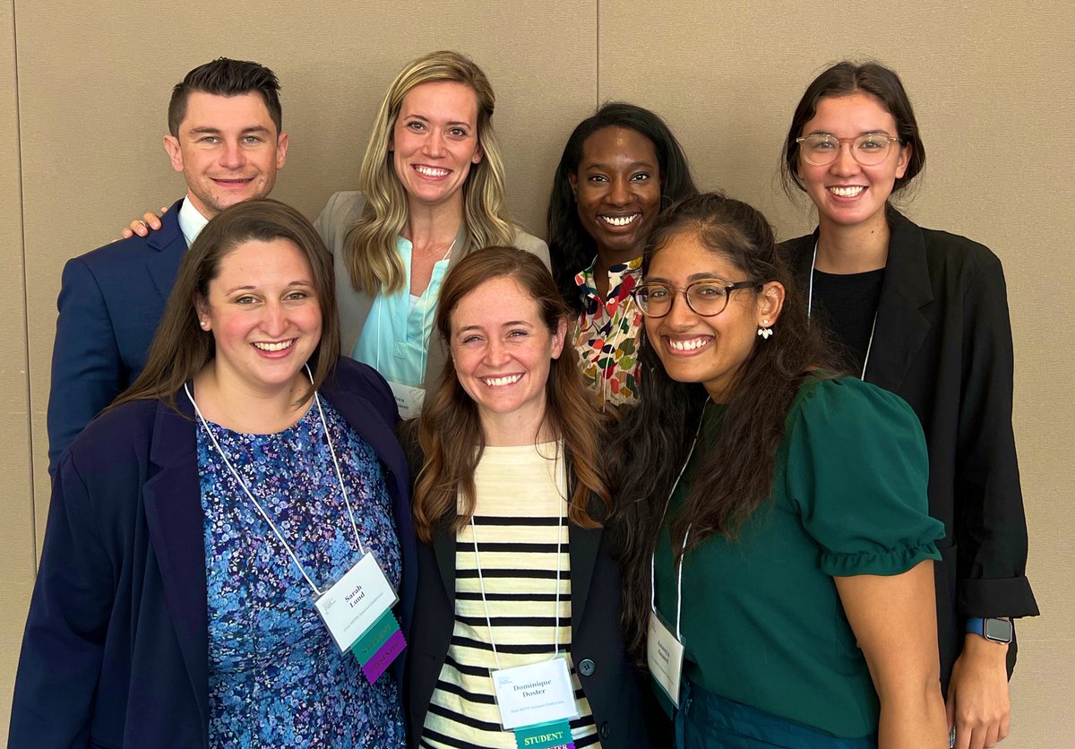 Meeting of the minds at the annual #MHPE2022 summer conference! <a href="/uicdme/">UIC Department of Medical Education</a> <a href="/signedDrK/">LaDonna Kearse, MD</a> <a href="/IanKratzkeMD/">Ian Kratzke</a> <a href="/DomDoster/">Dom Doster, MD, MHPE</a> <a href="/DrSarahLund/">Sarah Lund, MD</a> <a href="/AJHWilliamson/">Andrea Williamson</a> <a href="/racheljensenMD/">Rachel Jensen</a>