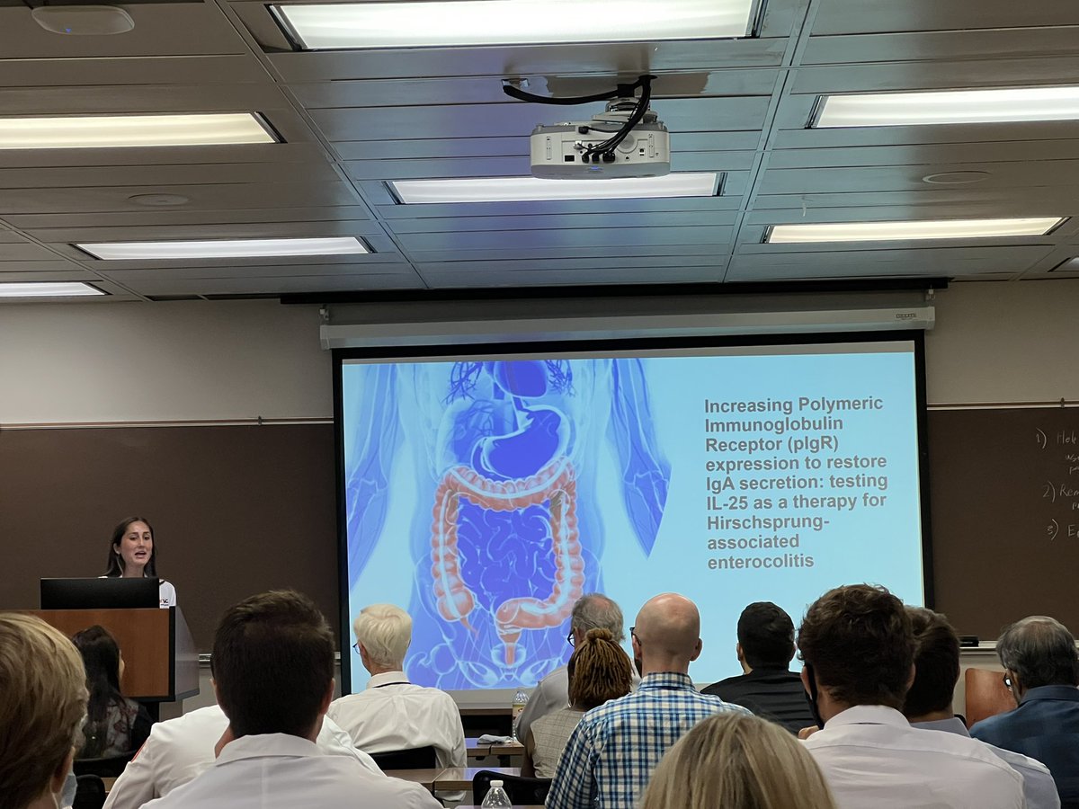 AshGosain's tweet photo. Great representation from these aspiring surgeon-scientists! @SurgeryUTHSC @AcademicSurgery @UnivSurg @TNChapterACS https://t.co/wH1nv8adRW
