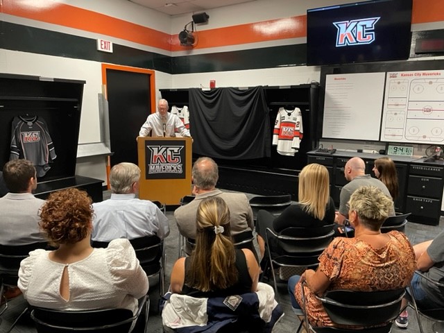 JUST IN: The @kc_mavericks will now be an affiliate for the @SeattleKraken. The Mavericks will serve as the ECHL affiliate for the Kraken and their American Hockey League affiliate, the Coachella Valley Firebirds.