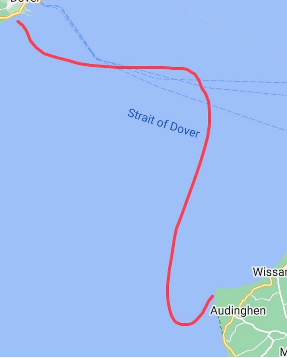 BethRBryan's tweet image. Can not believe we just did that! 🏴󠁧󠁢󠁥󠁮󠁧󠁿➡️🇫🇷

Powered by parmo’s and true northern grit I made it to France in 14 hours and 8 mins. 

I say we because it was a team effort. Without James, Jo, Liam, the pilots Andy and James I would not have made it onto French land.