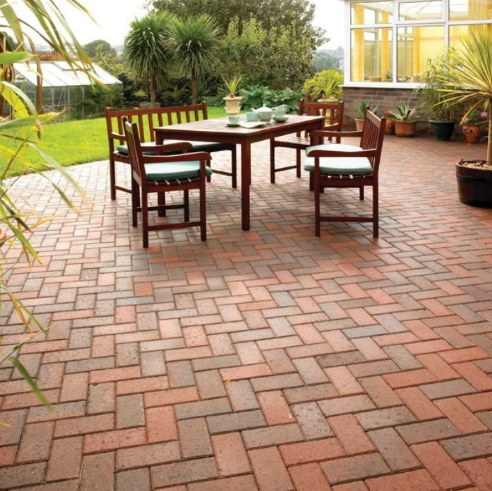 simplypaving's tweet photo. Featuring our lovely Charcon Europa Block Paving:
Comes in Autumn, Brindle, Buff, Burnt Oker, Charcoal, Grey and Red
-----------------------------------------
Check out our Charcon Europa Range here:
https://t.co/3MYltLQiz0
-----------------------------------------
#simplypaving https://t.co/AUsk74TV80