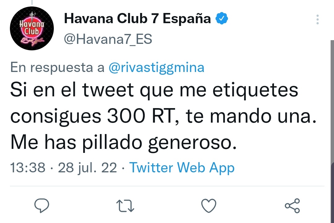 em3rgencia's tweet photo. porfi me ayudáis a llegar a 300 RT para que @Havana7_ES me regale una botella edición bad gyal es una NECESIDAD..... haz feliz a una opositora y eso https://t.co/gbTCgoRx34