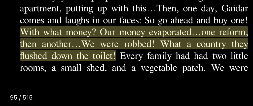 “Paramız pul olmuştu. Sifonu çekip ülkeyi tuvalete gönderdiler.”
“Stalin öldükten sonra insanların yüzüne güleryüz geldi. O ölmeden önce insanlar gülümsemeden, diken üzerinde yaşıyorlardı.”
#SvetlanaAlexievich
#SecondHandTime
#kitap #book