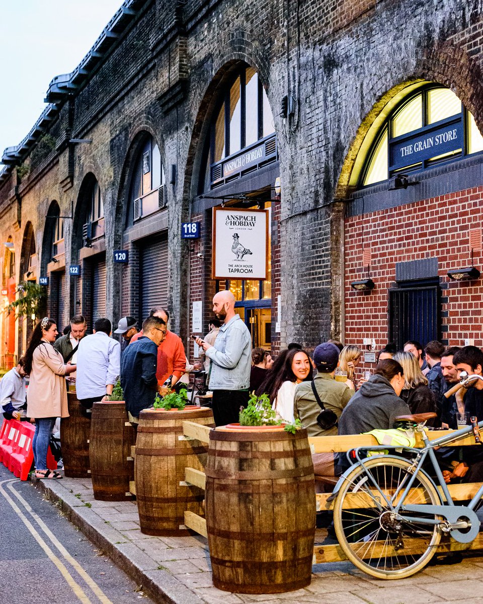 A big thank you to all of you who come along to our industry tasting night for some sups of @londonblack_ah and our brand new House Pale! 🍻

Fancy some for your venue? Get in touch with the team at sales@anspachandhobday.com 👋