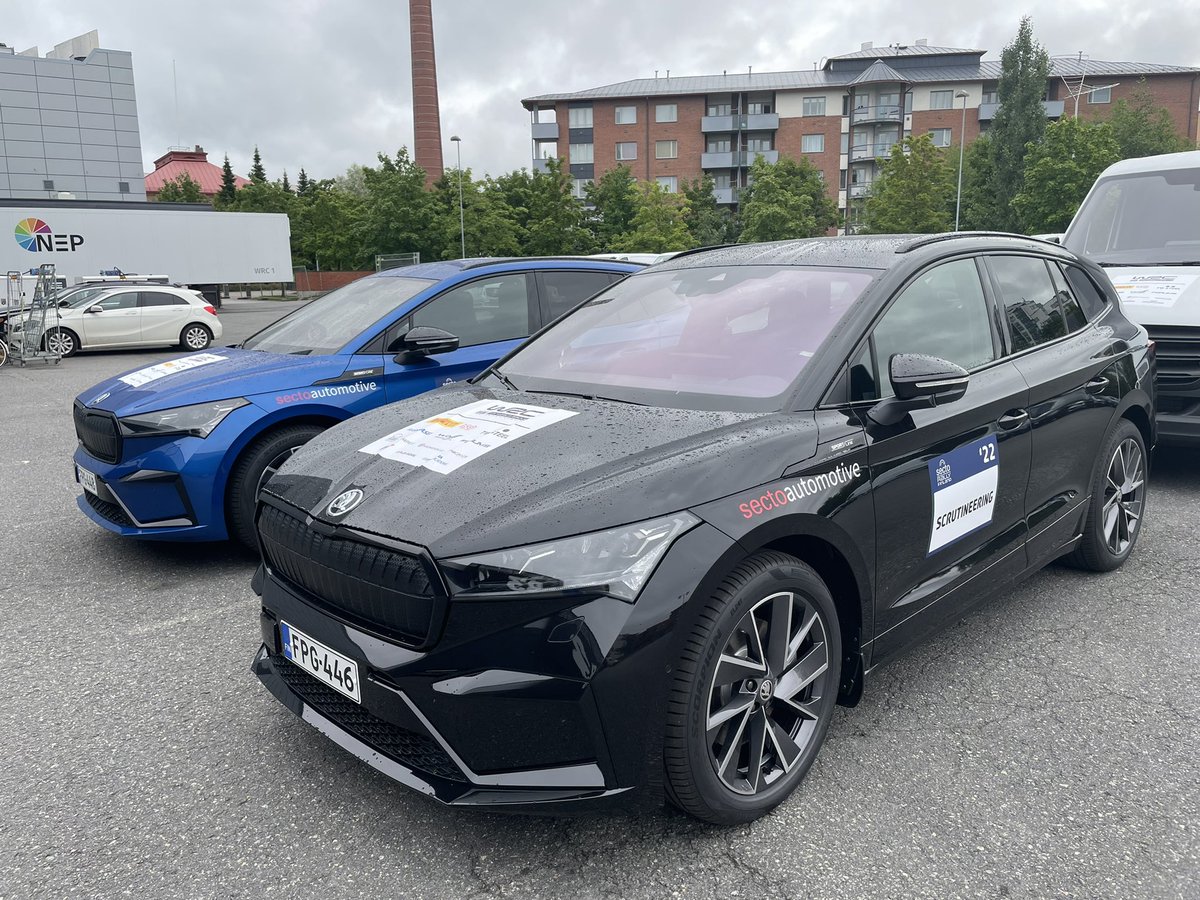 RallyFinland's tweet photo. This is awesome!🤩 For the first time in our history we have fully electric vehicles for our rally organisation. For example these fabulous ŠKODA Enyaq iV cars go to FIA Technical Delegate, scrutineering and VIP transportation⚡️🌱 #skoda #officialcar #electricvehicle https://t.co/LjgAlKVHo0