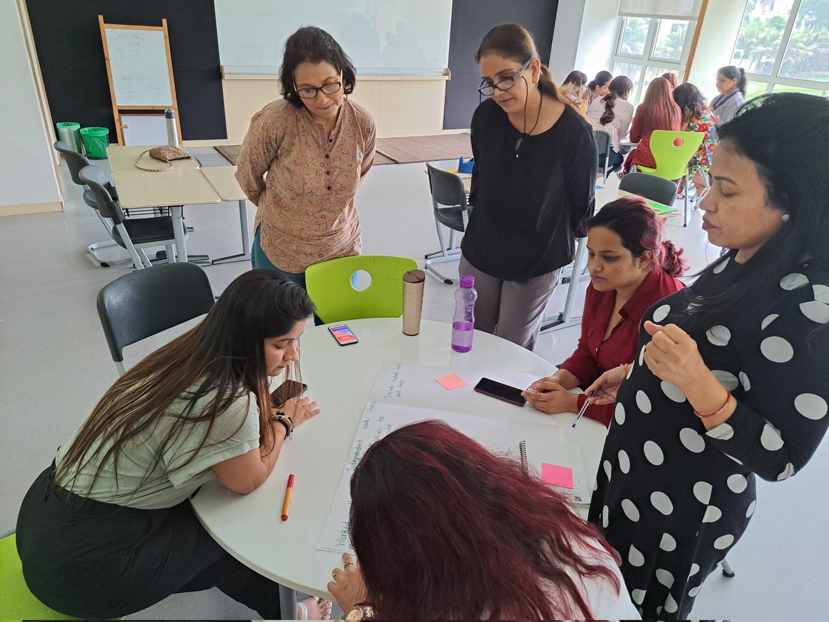 'A child who reads is an adult who thinks'.. talking about reading in the PYP..#beginningoftheyear #Orientationweek @oismumbai @OISLearningHub @ois_primary @nehaminda @SwapnaEDU @hx6j224x7yFOubt