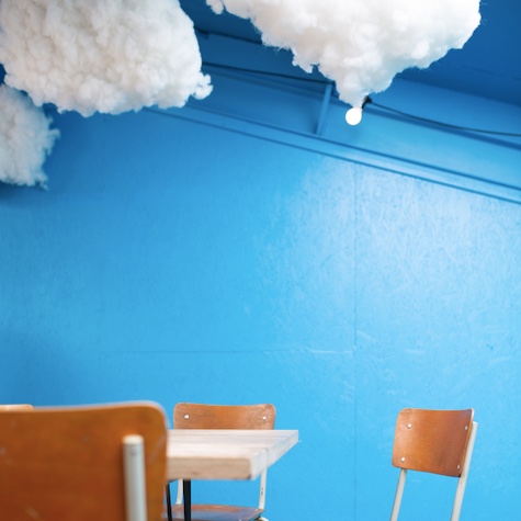 ☁️SKY HIGH ☁️ Have you seen our new meeting and seating space- SKY HIGH? 🌧️ Get in touch to book it for your next meeting/workshop/away day 💫 Or pop along to our cafe Monday-Friday, 10am-5.30pm ☕