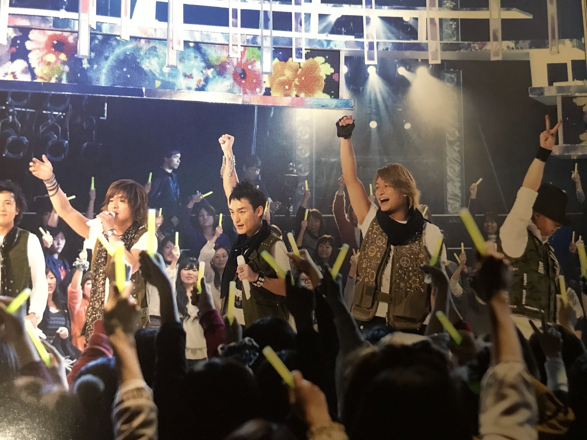 よねゆみ 7月28日 木 Smap プロフェッショナル仕事の流儀 Smap完全版を地上波での放送をお願いします Smapが日本に元気を与えます ぜひお願いします Smap完全版 Nhk Rerun T Co Hsut2zpdsm Twitter