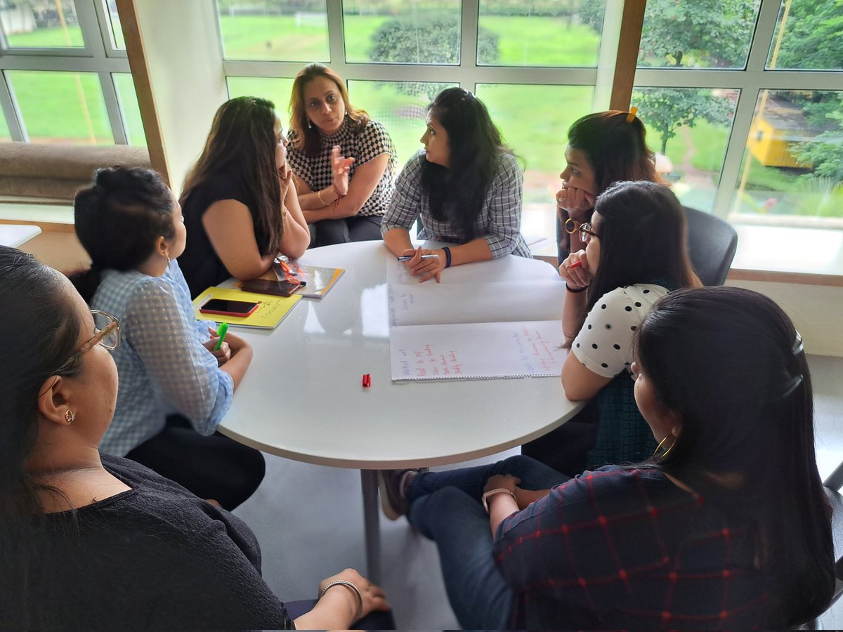 ChellwaniAarti's tweet image. &apos;A child who reads is an adult who thinks&apos;.. talking about reading in the PYP..#beginningoftheyear #Orientationweek @oismumbai @OISLearningHub @ois_primary @nehaminda @SwapnaEDU @hx6j224x7yFOubt