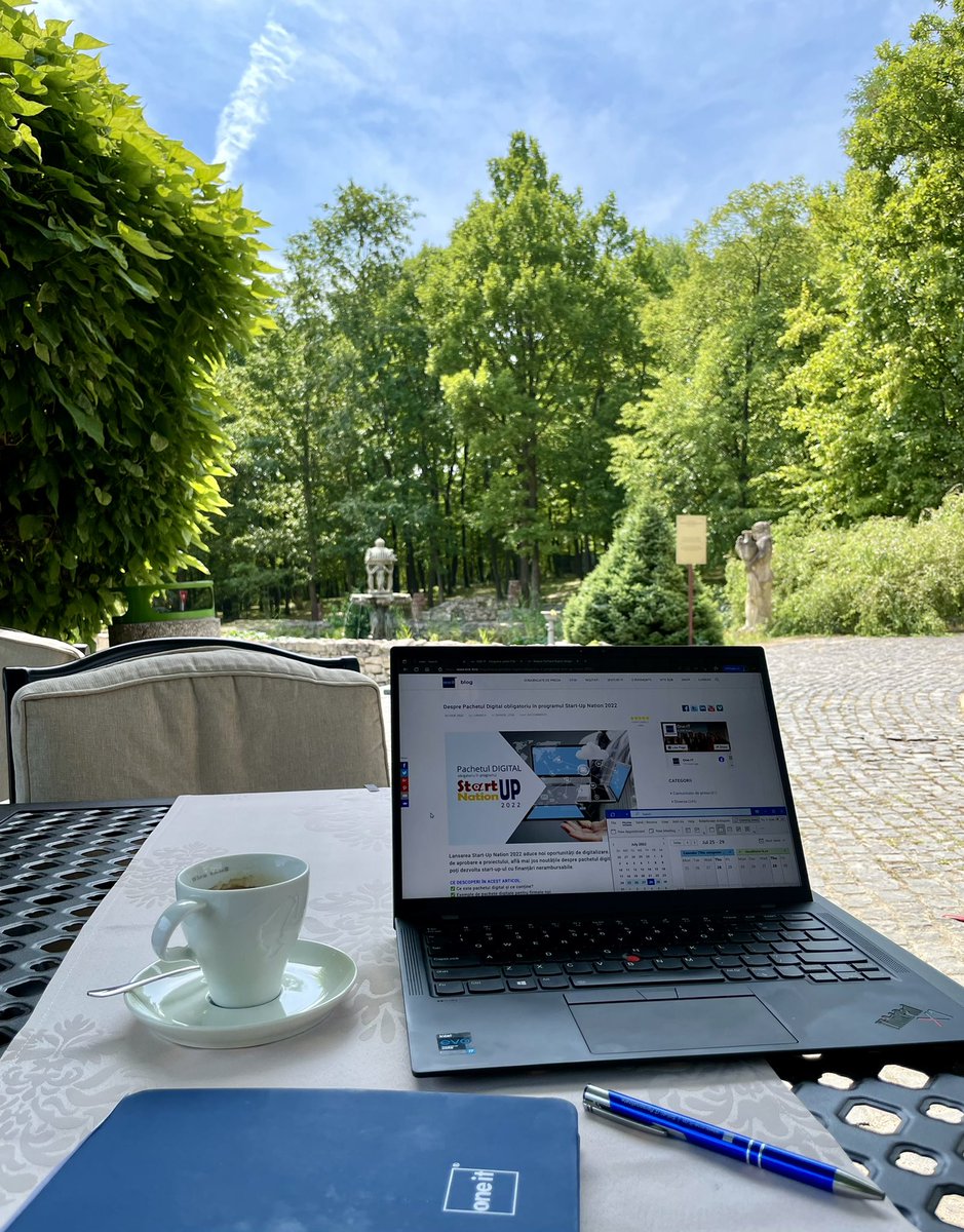 NicuOntiu's tweet photo. Working with a view 😎👍🚀

#SmartWorking @OneITro 

#StartUpNation #Laptop #ITsolutions #PachetDigital #OneIT https://t.co/9Txb6Nj0SE
