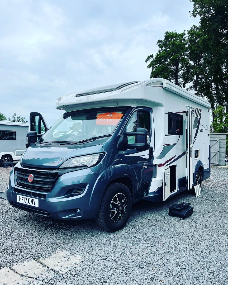 Sy45rp's tweet photo. Getting Rollerteam #motorhome ready for collection. #rollerteam https://t.co/3TizvumOh1