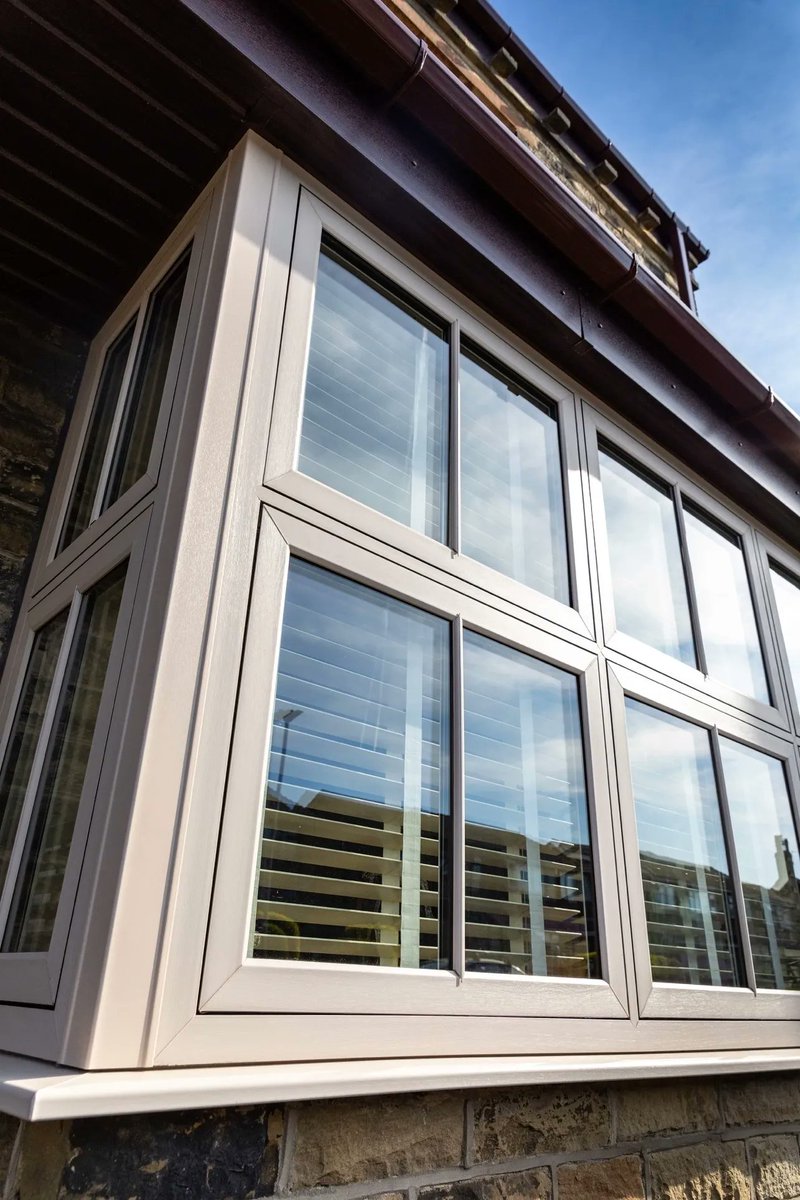 JadeWindows's tweet image. Our Wood grain effect, flush PVC Windows with transoms that add a touch of character 👏🏻

#homerenovation #interiordesign #renovation #homedecor #homeimprovement #home #homedesign #interior #construction #design #diy #homesweethome #renovationproject #homeinspo #homeremode