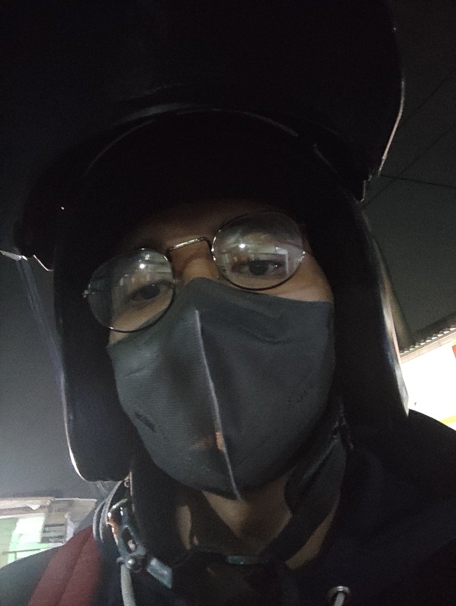 Sabiiiiilah's tweet photo. Drama ngejar ngejar dosen baru dimulai https://t.co/ecQPSaoczw
