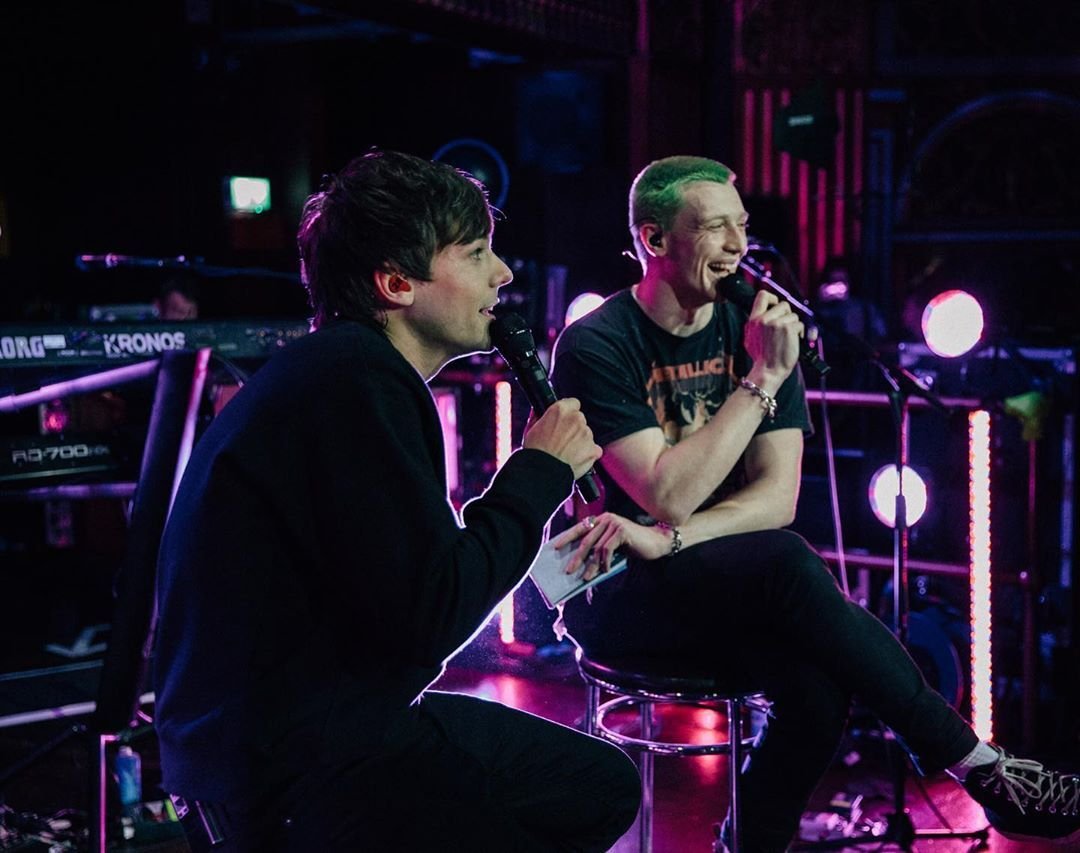 #REMEMBER: Jack Saunders, who Louis congratulated today, was the host of his 2020 Walls little show and Q&amp;A in Kingston Upon Thames at <a href="/pryzm_kingston/">PRYZM Kingston</a> ! 

Good old days <a href="/Louis_Tomlinson/">Louis Tomlinson</a> &amp; @jackxsaunders😝