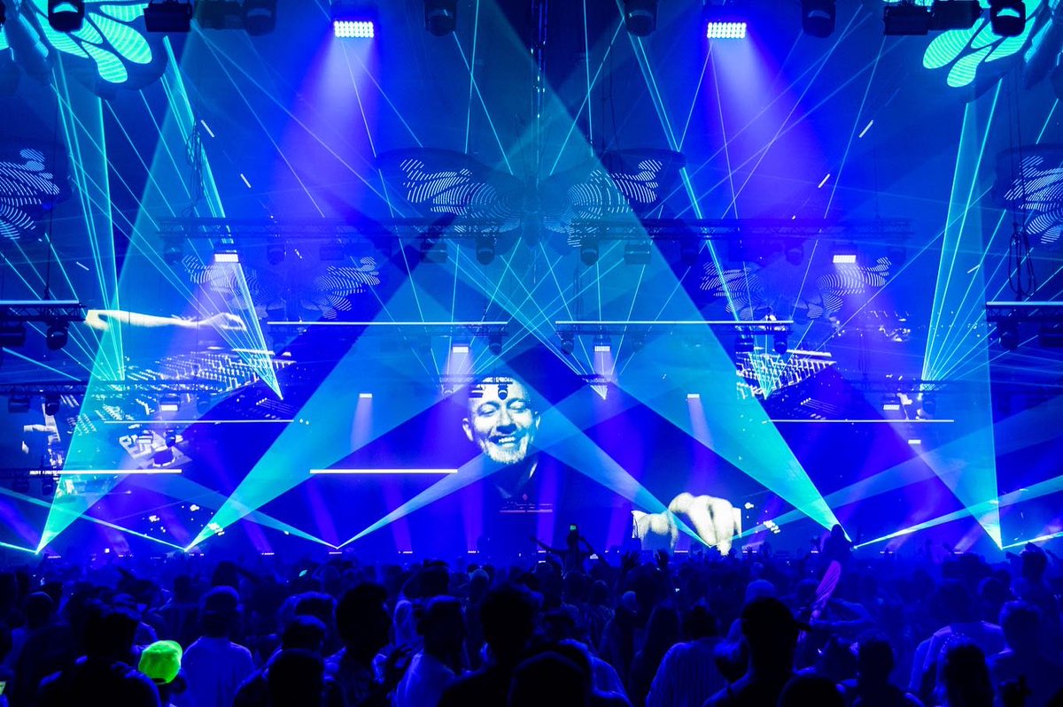 paulkalkbrenner's tweet image. .@Tomorrowland round 2 tomorrow... Who&apos;s in??

#paulkalkbrenner #tomorrowland