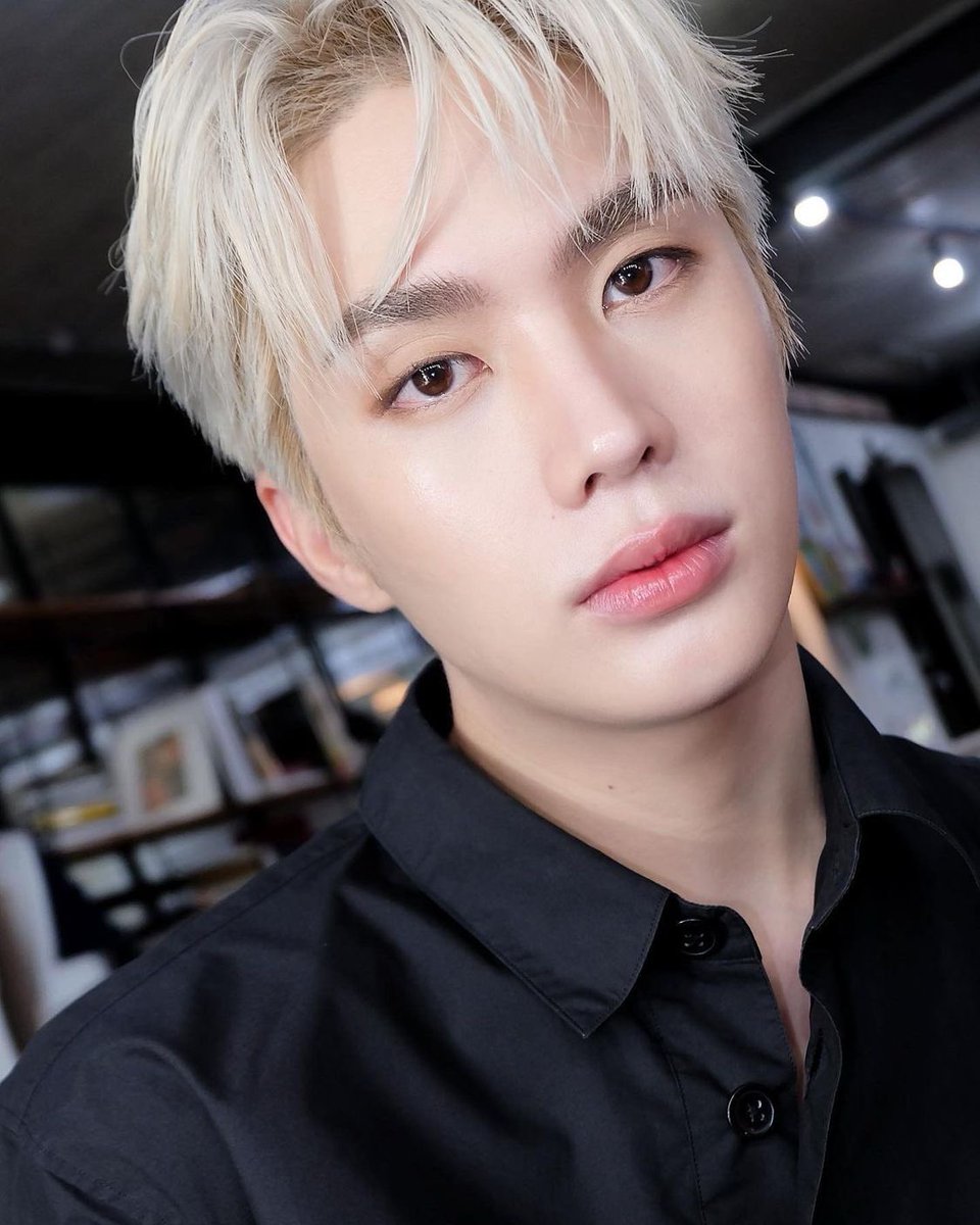 innsarin_family's tweet photo. [IG Update] ที่ชอบทำหน้านิ่ง เพราะยิ้มแล้วน่ารักไง

#innsarin https://t.co/himb6FtZXx