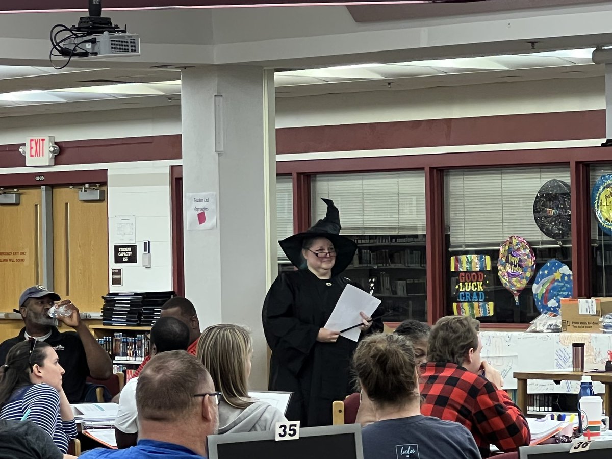 nicolerwysong's tweet photo. RLMS’s Barbara Barnard-Figaro dressed as Professor McGonagall and spoke to CTE teachers at BEST PD about the importance of building relationships with students. The room was filled with magic. ⚡️ @RockLakeMiddle @ePathwaysSCPS #teachers #HarryPotter https://t.co/1bCwOdE8ig