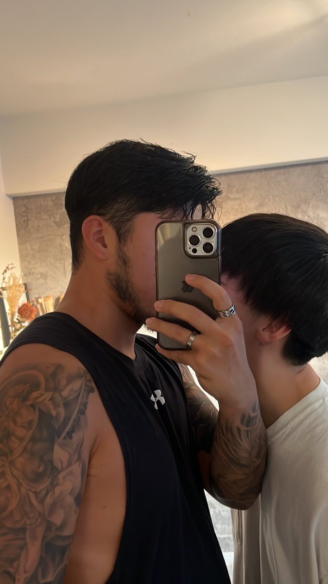 Hiro tweet media