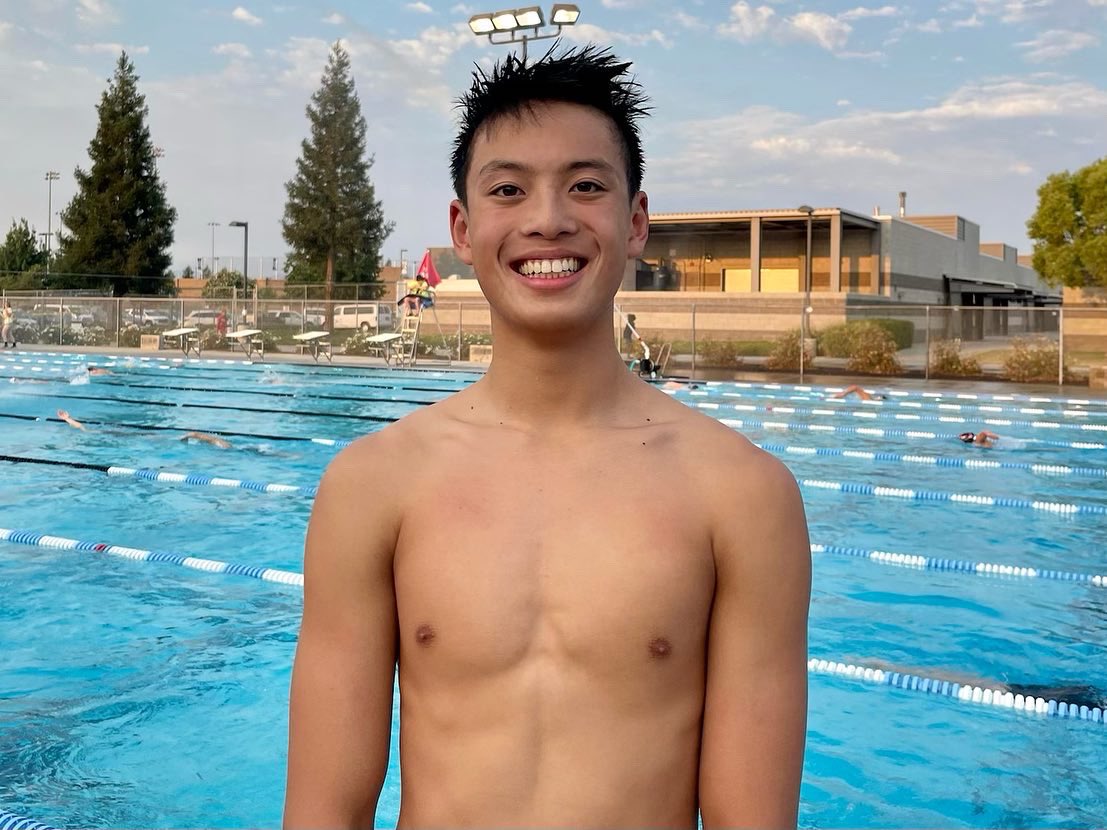 CoachDavidOrr's tweet photo. Put some shades on Jerry!π₯FUTURES so bright!!π₯ Awesome 200 breast at Zones last night, keep it UP!βπΌπππ#SWIMYAH #GoCascade https://t.co/q4GhzlQ75Y