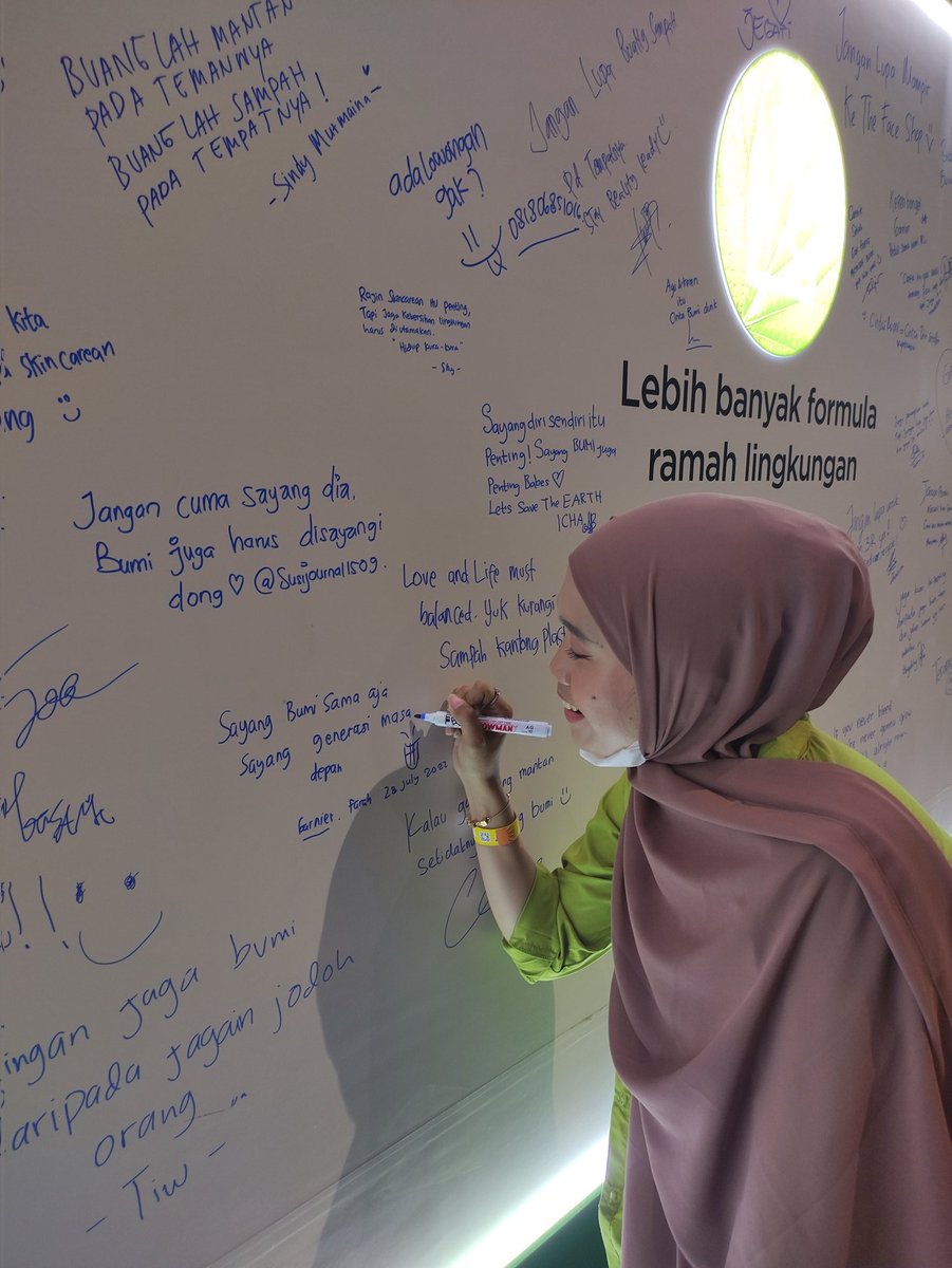 Farah noor tweet media