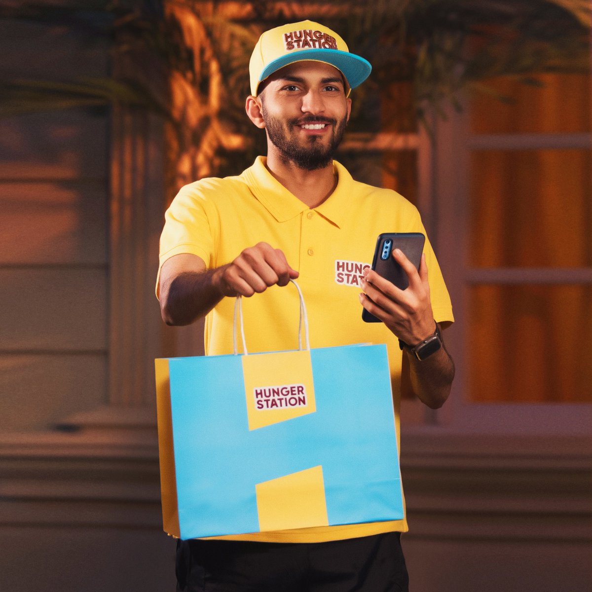 #منشن_اللي دااااايم يطلب من هنقرستيشن 💛

لأنه يستااااااااهل 500 ريال رصيد في المحفظة 😎

الشروط:
فولو وريتويت 🔁