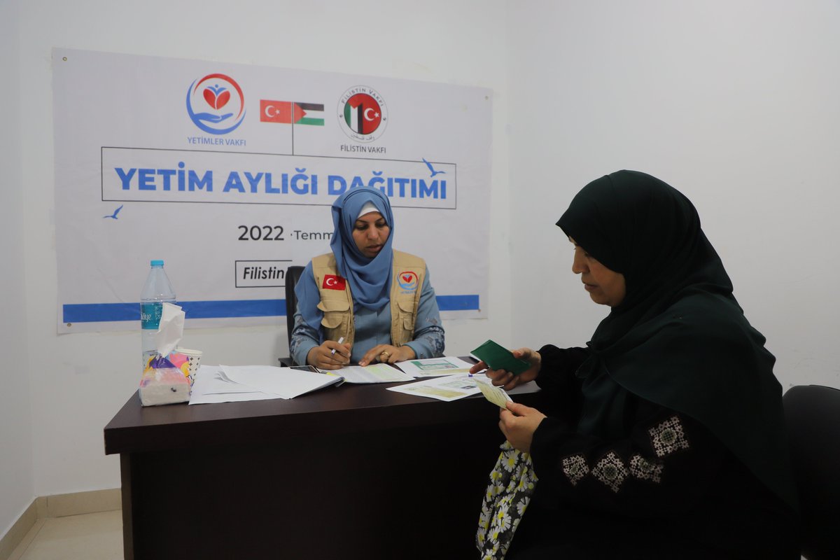 YetimlerVakfim's tweet photo. Temmuz ayı nakdi yardımlarımızı #Filistin'de ki yetim kardeşlerimize ulaştırdık. minik kardeşlerimize destek olan hayırseverlere teşekkür ederiz.

📱0549 540 29 21

🌐https://t.co/owq9n28PYO

📍Filistin https://t.co/q7ud3cXAD4