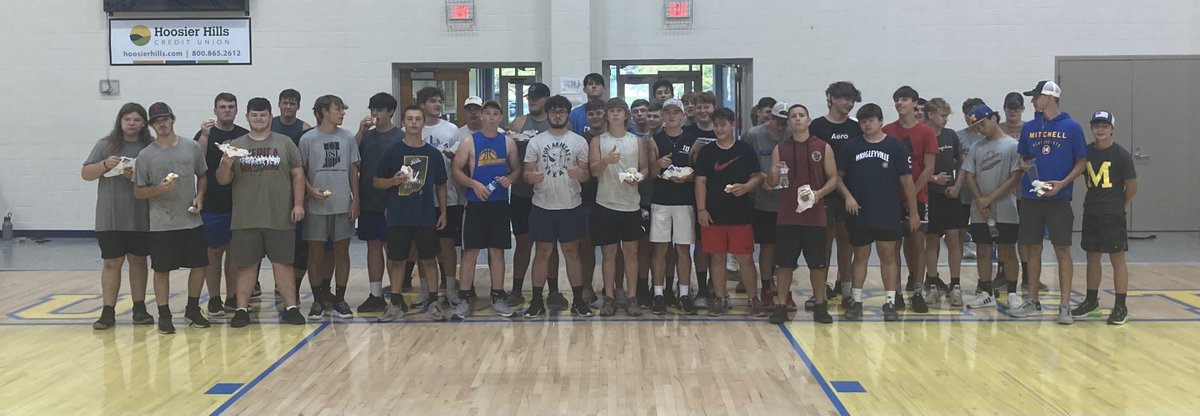 Finished off the Summer with 42 Mitchell athletes in the weight room at 7:00 AM. Celebrated with a little kickball and McDonalds from <a href="/CoachKling59/">Kevin Kling</a>. Can’t wait to see <a href="/MHSBlueJacketFB/">MHS_Football</a> take the field this Fall! Hard work pays off! #StingersUp