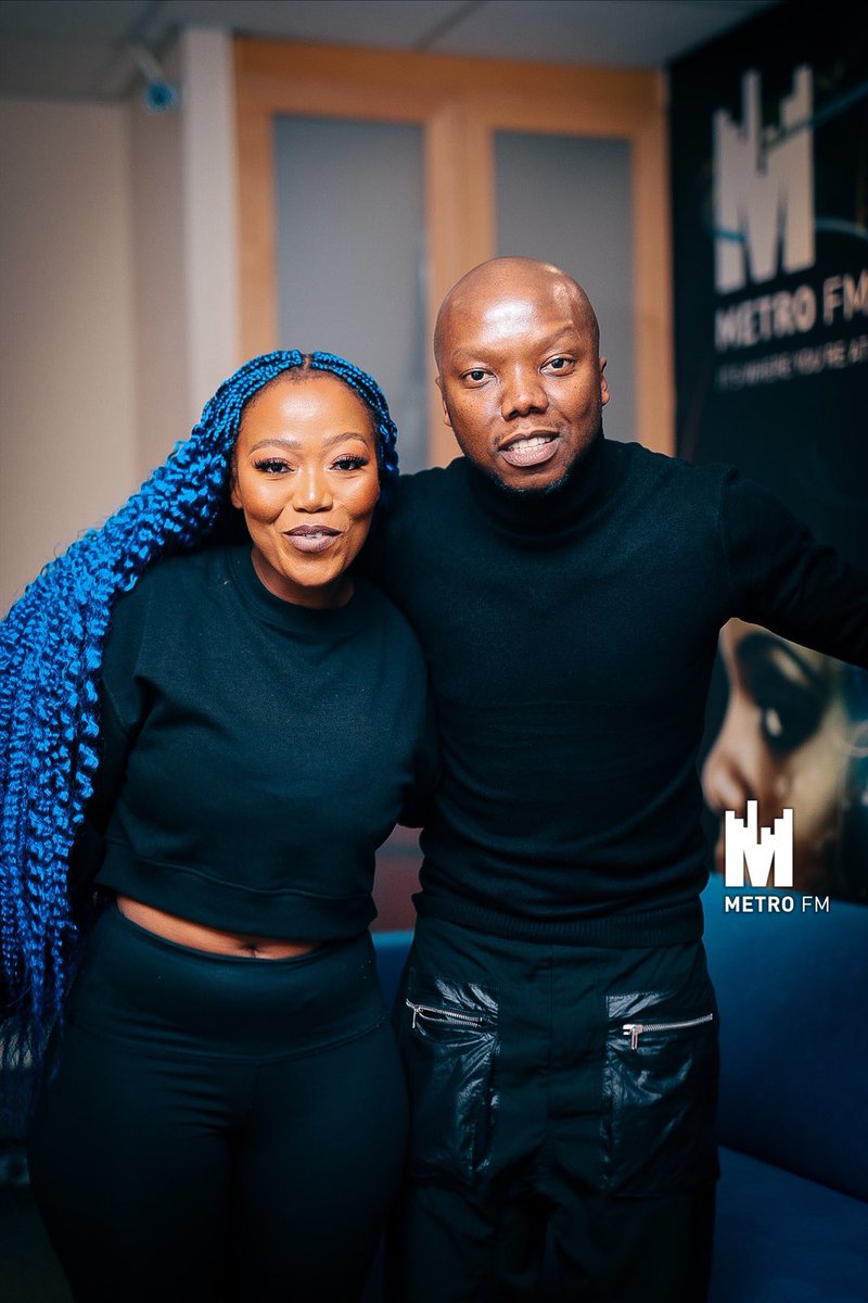 METROFMSA's tweet image. We have @Zandithemermaid in studio for #ThursdayLadies on #TheTouchDown with @iamtbotouch @Pearl_Shongwe @Mothupiii