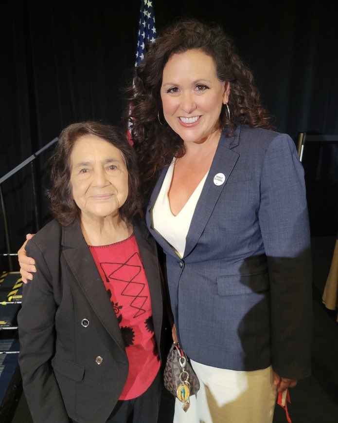 LorenaSGonzalez's tweet photo. Yesterday was a beautiful, emotional day for me. But Dolores Huerta telling me she was proud of me, brought me to tears. I was so lucky to have this living legend at my swearing in. #Shero #Trailblazer #LatinaLabor https://t.co/85KZyPDzki