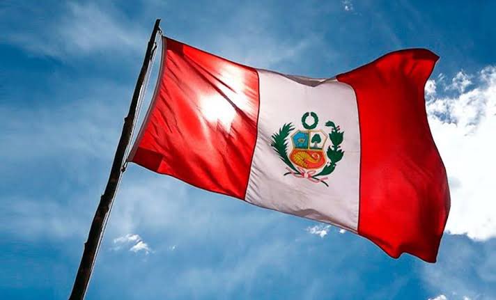 sergiolch's tweet photo. Los peruanos juntos siempre seremos más fuertes y desde el rol que tengamos en nuestra sociedad, con trabajo y responsabilidad, sumemos esfuerzos para seguir aportando a nuestro querido Perú! #FelicesFiestasPatrias🇵🇪 https://t.co/BKWf2H5cxa