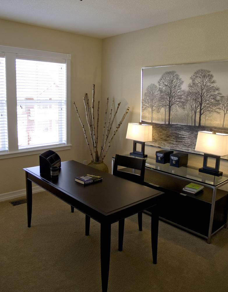 Patsyarriaga's tweet image. This home office has plenty of style while still keeping it simple! Would you add anything?

Patsy Arriaga &amp;amp; Associates, LLC powered by eXp Realty facebook.com/66864026322479…